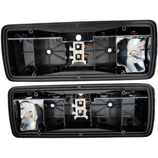 Hátsólámpa univerzális 5 kamras